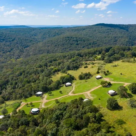 Stonewind Retreat Villa Chester Exterior photo